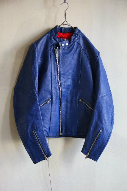B tt blu (1) B tt blu (1)