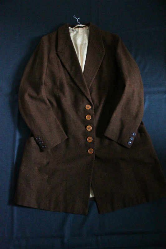 1900 coat (1)