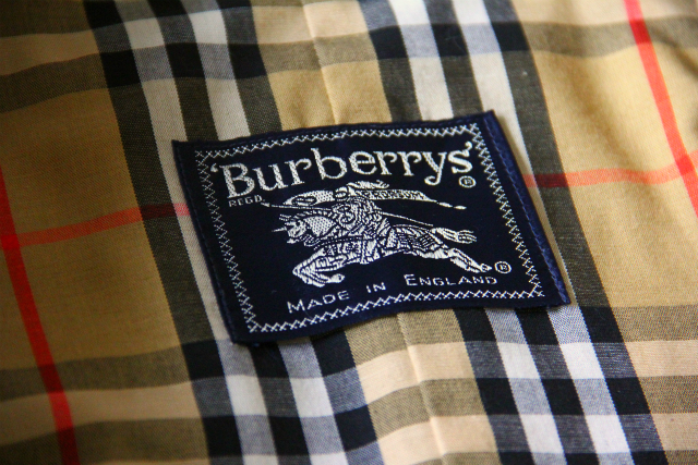 7 burberrys trench (11)