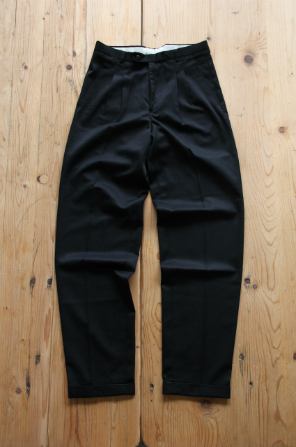 12 collage chino blk (1)