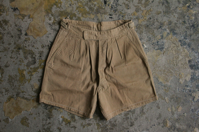 4 shorts khaki (1)