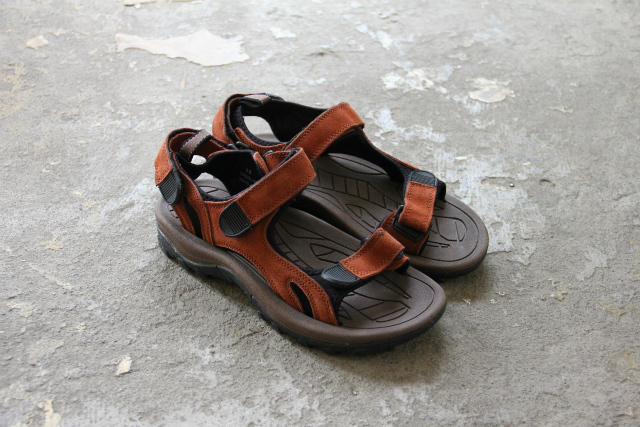 31 army sandals (1)