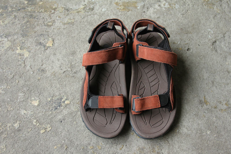 6 hitec sandals (3)