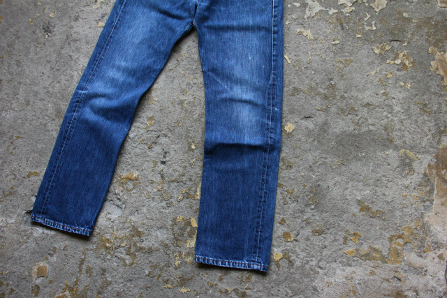 25 uk levis 90s (3)