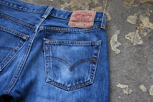 25 uk levis 90s (10)